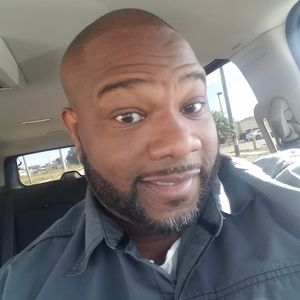 Meet your Posher, Corey